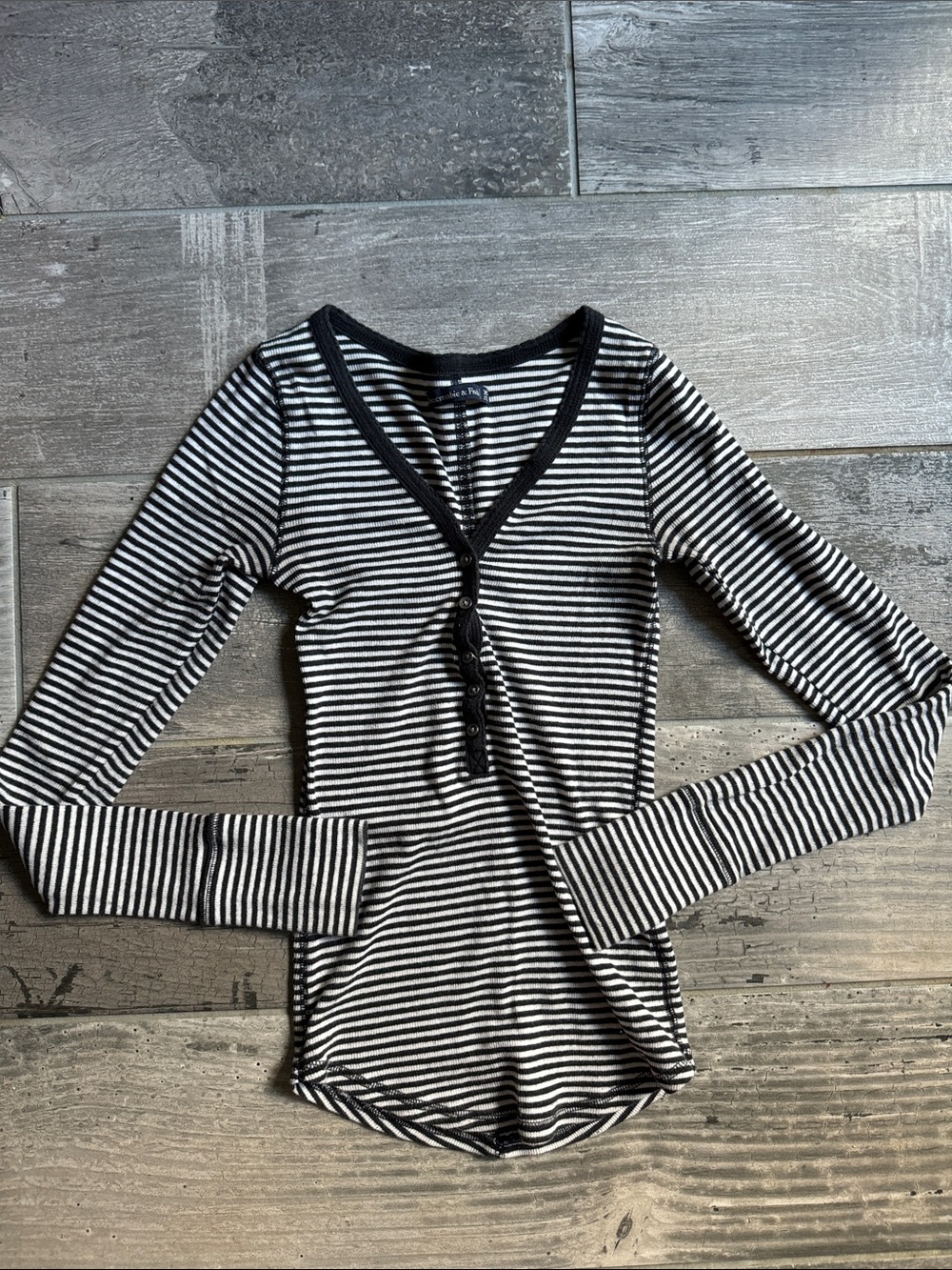 Abercrombie & Fitch 2000s Striped Henley